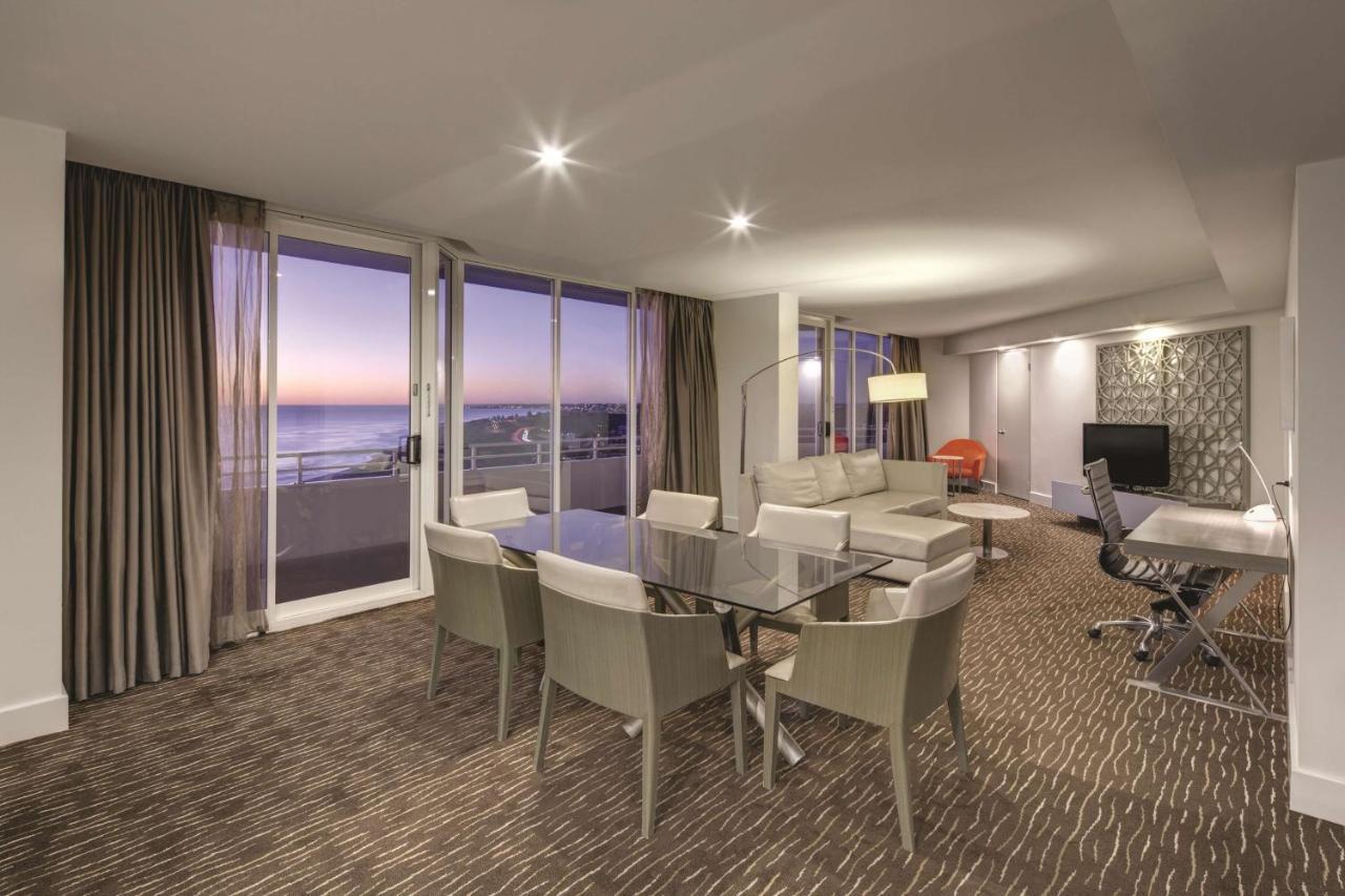 Rendezvous Hotel Perth Scarborough Экстерьер фото