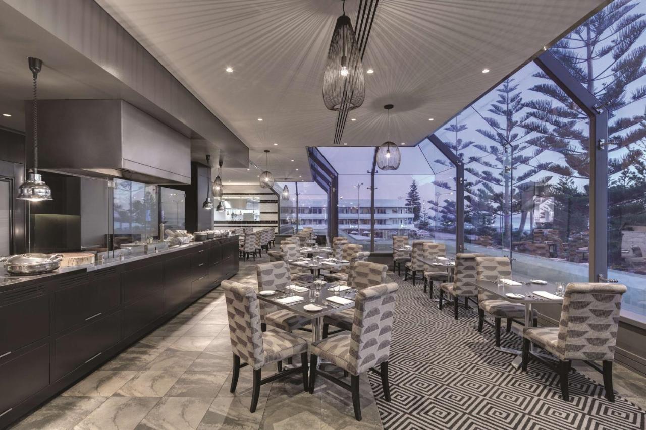 Rendezvous Hotel Perth Scarborough Экстерьер фото